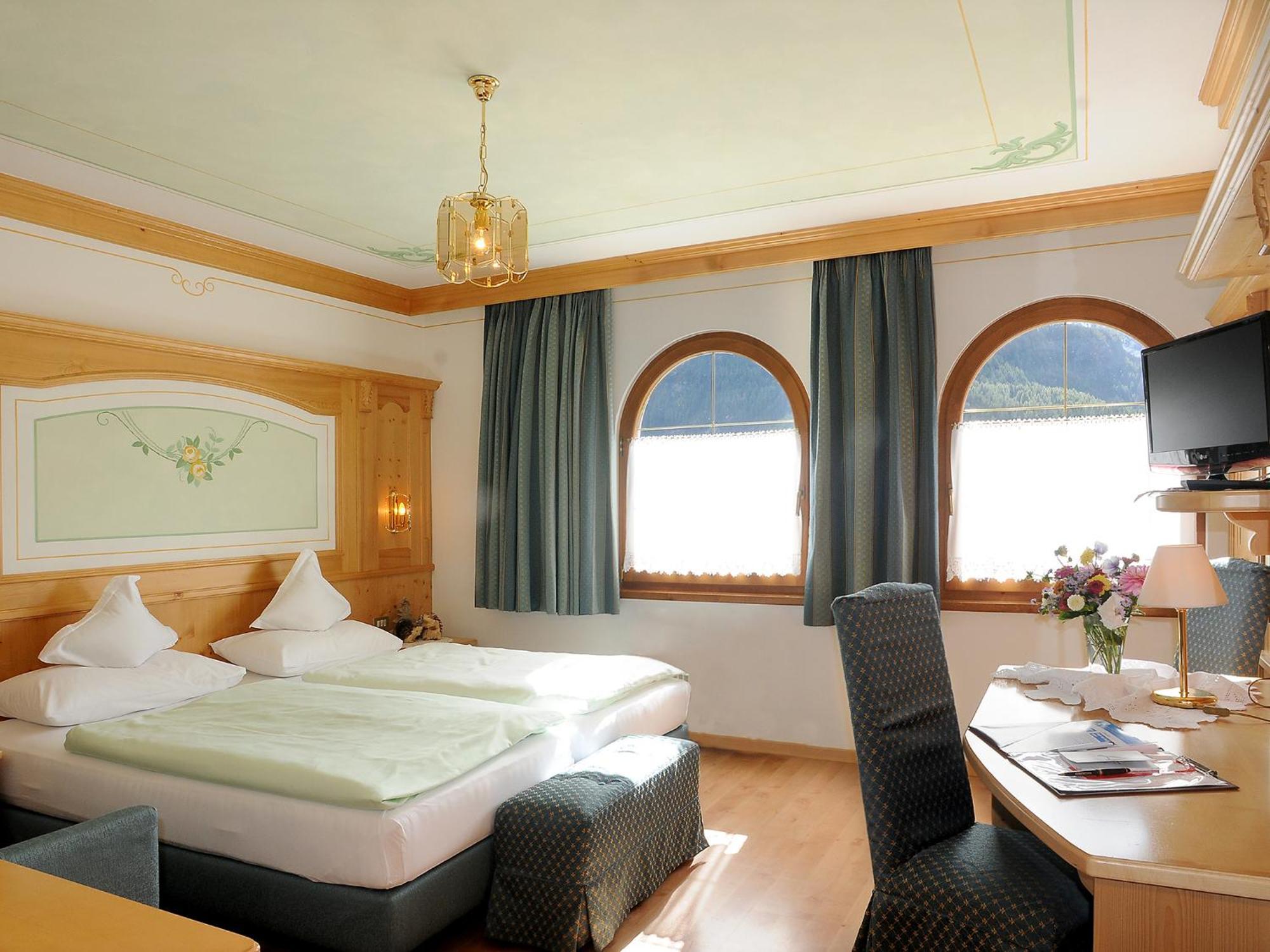 Hotel Cesa Padon Arabba Exteriör bild